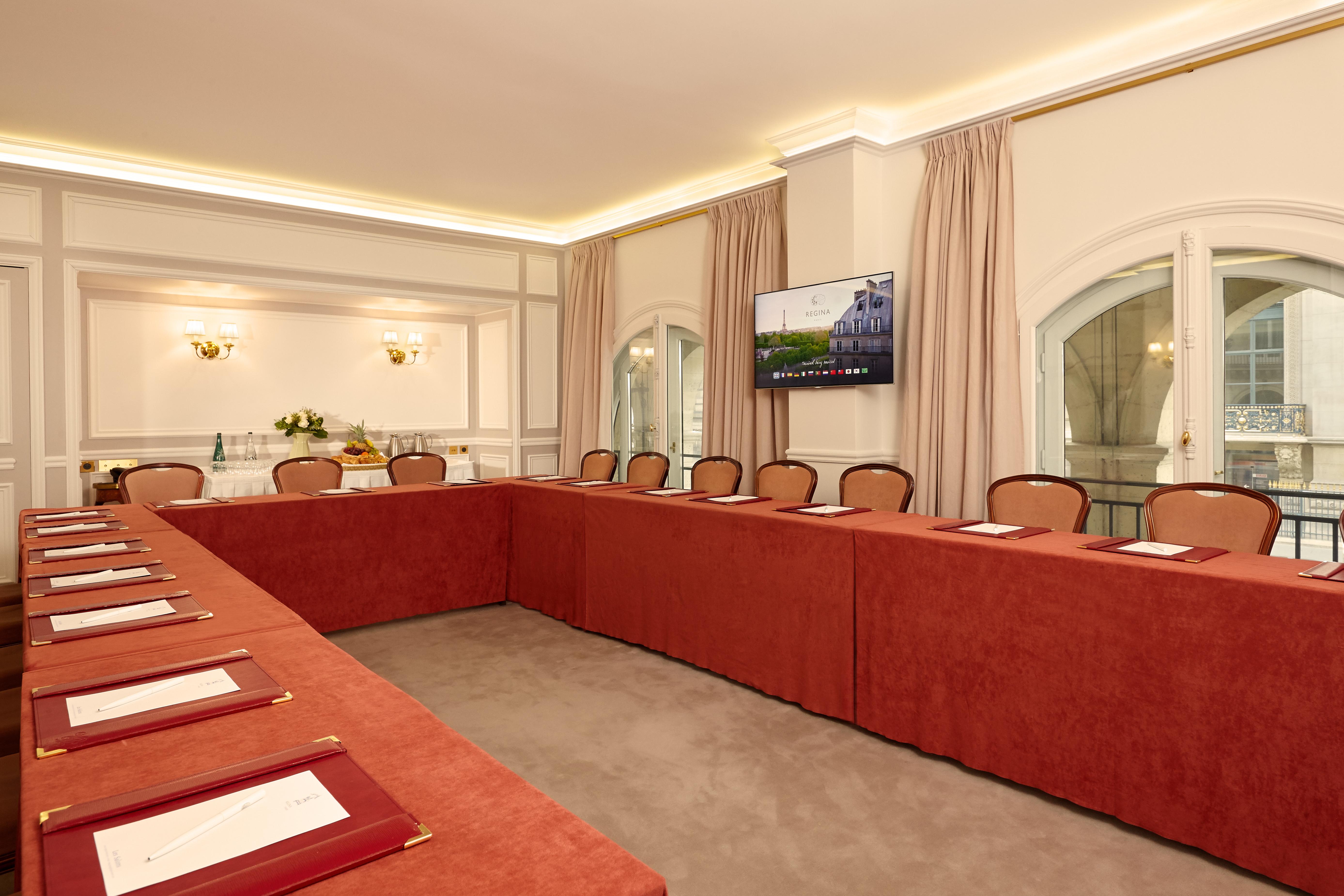 Hotel Regina Louvre Paris Luaran gambar Meeting room